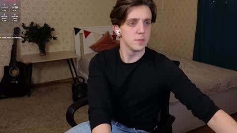 Snapshot of oliver_travis chatting on 29, 1, 2025 Oliver Evans online show from 29, 1, 2025