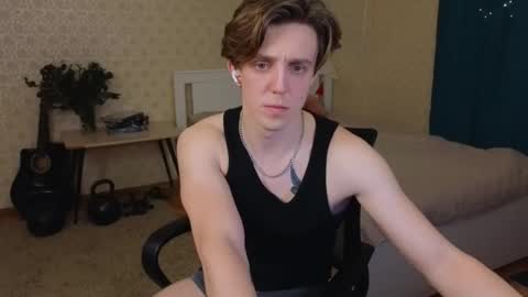 Snapshot of oliver_travis chatting on 18, 2, 2025 Oliver Evans online show from 18, 2, 2025