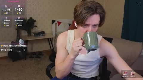 Snapshot of oliver_travis chatting on 28, 2, 2025 Oliver Evans online show from 28, 2, 2025