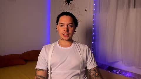 Snapshot of oliver_usher chatting on 2, 12, 2024 Mr Blue Sky online show from 2, 12, 2024