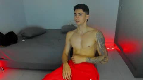 Oliver bennet online show from 26, 2, 2025