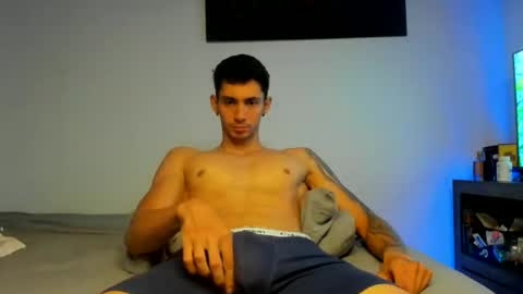 Oliver bennet online show from 23, 10, 2025