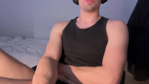 oliverbisbis1 online show from 15, 4, 2026