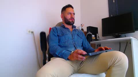 oliver online show from 17, 1, 2026