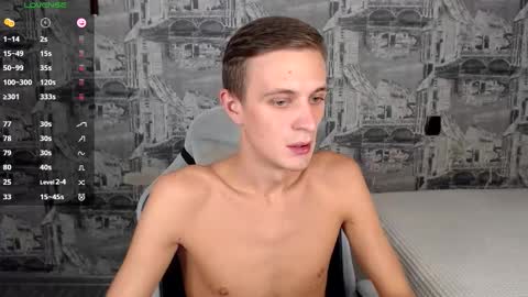 Snapshot of oliverfresh chatting on 1, 12, 2025 Oliver online show from 1, 12, 2025