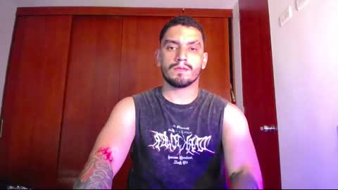 Snapshot of olivervitale chatting on 14, 1, 2025 Oliver online show from 14, 1, 2025