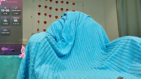 Olivia Hi guys Follow me  online show from 9, 2, 2026