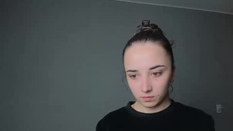 Olivia online show from 16, 4, 2026