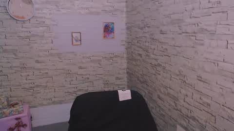 Olivia online show from 14, 12, 2024