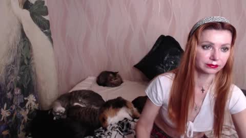 Olivia online show from 16, 2, 2025