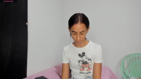 Olivia online show from 26, 4, 2026