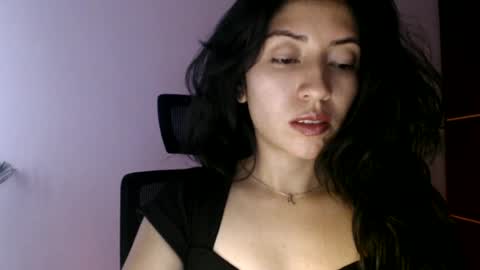 Snapshot of oliviaaa__ chatting on 8, 7, 2026 oliviaaa__ online show from 8, 7, 2026