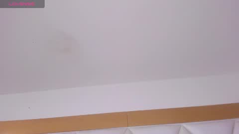 OLIVIA online show from 28, 1, 2025