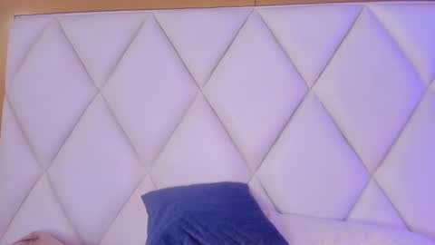 OLIVIA online show from 16, 2, 2025