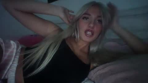 oliviacarterrr online show from 2, 10, 2025