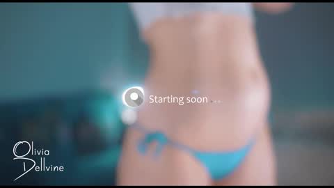 Snapshot of oliviadellvine chatting on 9, 11, 2025 Olivia online show from 9, 11, 2025