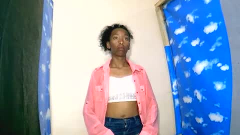 Snapshot of oliviah27 chatting on 28, 9, 2025 oliviah27 online show from 28, 9, 2025