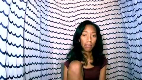 Snapshot of oliviah27 chatting on 26, 10, 2025 oliviah27 online show from 26, 10, 2025