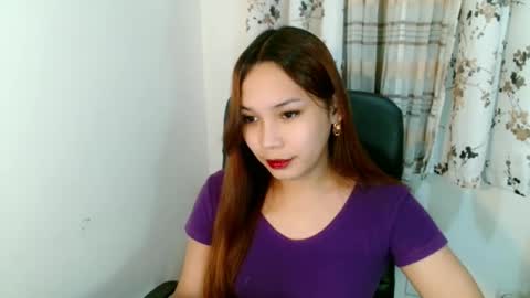 oliviahutton online show from 18, 5, 2026
