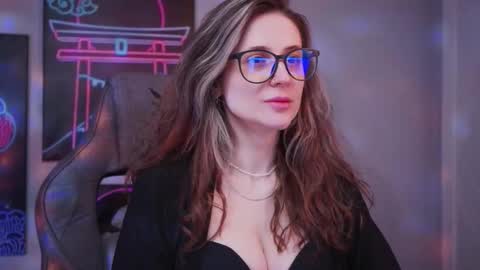 Snapshot of oliviamcclean chatting on 11, 2, 2026 Liv online show from 11, 2, 2026