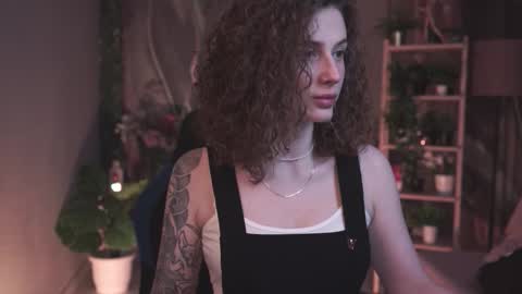 Snapshot of oliviamcclean chatting on 22, 2, 2026 Liv online show from 22, 2, 2026