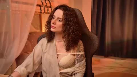 Snapshot of oliviamcclean chatting on 27, 2, 2026 Liv online show from 27, 2, 2026