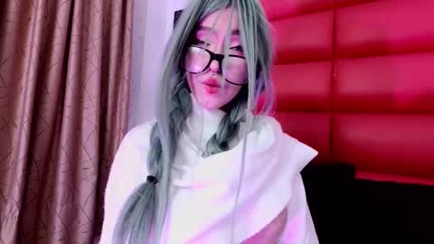 OliviaMonroe online show from 13, 11, 2025