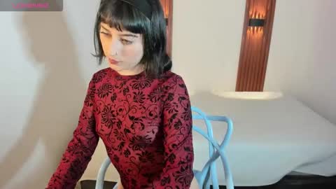 oliviawolf3 online show from 28, 11, 2025