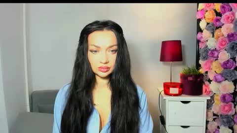 OliviaWomen online show from 14, 1, 2026