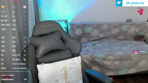 ollie_jamess online show from 4, 3, 2026