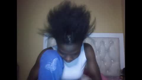 Snapshot of olwami4 chatting on 15, 12, 2025 olwami4 online show from 15, 12, 2025