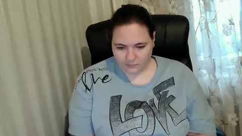 OlyaAndNetty online show from 17, 10, 2025