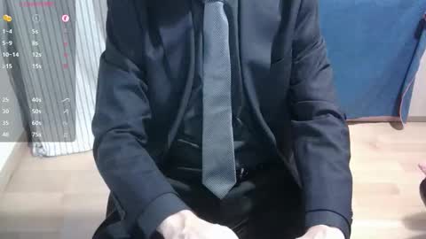 Snapshot of omar87ram chatting on 13, 10, 2025 Omar online show from 13, 10, 2025