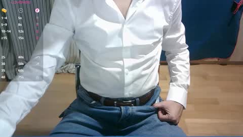 Snapshot of omar87ram chatting on 31, 10, 2025 Omar online show from 31, 10, 2025