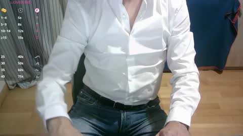 Snapshot of omar87ram chatting on 23, 5, 2026 Omar online show from 23, 5, 2026