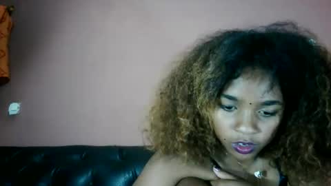 Snapshot of omegah05 chatting on 22, 5, 2026 omegah05 online show from 22, 5, 2026