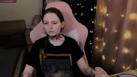 on_yxxx online show from 12, 4, 2026