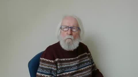 Somewhere over the rainbow online show from 2, 2, 2025