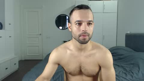 onebestlover online show from 22, 9, 2025