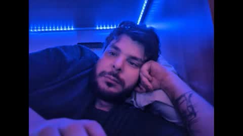 onecrew1 online show from 4, 10, 2025