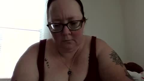 Snapshot of onedaffodil84 chatting on 8, 2, 2025 Pixie online show from 8, 2, 2025
