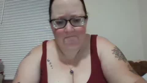 Snapshot of onedaffodil84 chatting on 9, 2, 2025 Pixie online show from 9, 2, 2025