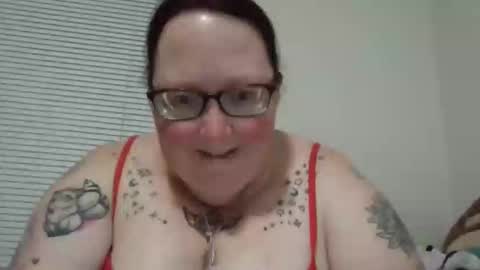 Snapshot of onedaffodil84 chatting on 14, 5, 2026 Pixie online show from 14, 5, 2026