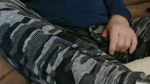 Snapshot of onehanglow chatting on 29, 12, 2024 Butch online show from 29, 12, 2024