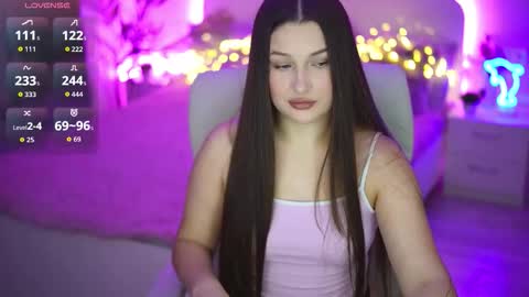 L A Y A online show from 3, 10, 2025