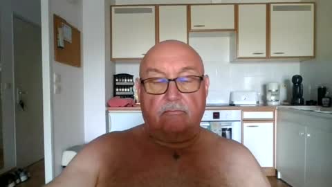 Snapshot of onemoretimebis chatting on 21, 6, 2026 Onemoretimebis online show from 21, 6, 2026