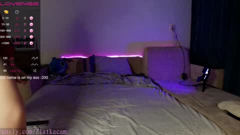 onezyzz1 online show from 18, 12, 2024