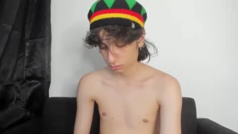 onion_knight420 online show from 28, 7, 2026