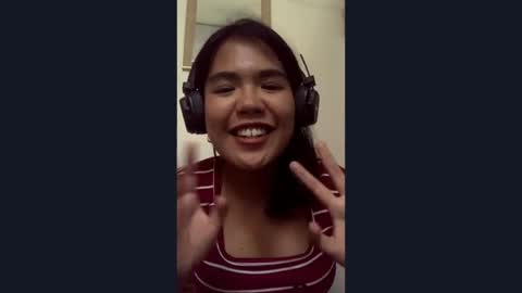 Snapshot of onitawydeven chatting on 6, 4, 2026 Sophia online show from 6, 4, 2026