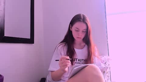 only_sarah1 online show from 14, 10, 2025